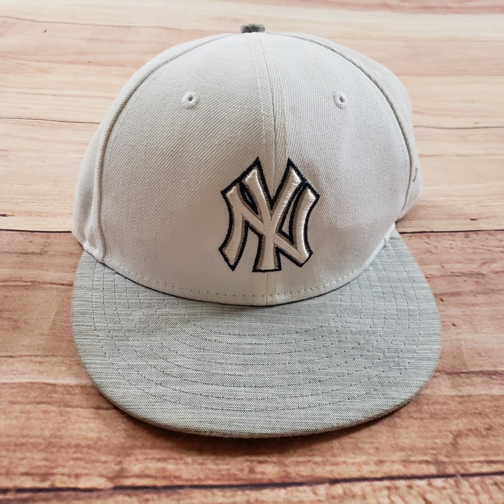 New York Yankees Hat‎ Cap Mens Snap Back Gray White MLB Baseball New Era Adult